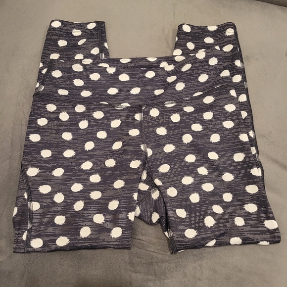 Outdoor Voices Workout Leggings Polka Dot Tech Sweat 3/4 Size S - Picture 5 of 12